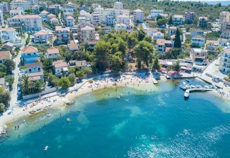 Dalmatia Apartments Ciovo โตรกีร์ ภายนอก รูปภาพ